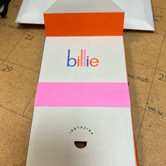 Billie 5-Blade Razor Refills - Picture 2 of 6